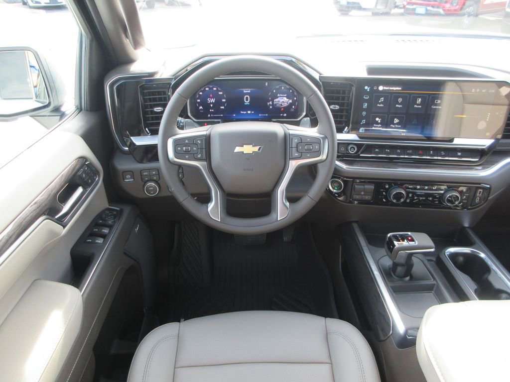 New 2026 Chevrolet Silverado 1500 LTZ w/ LTZ Premium Package image 17