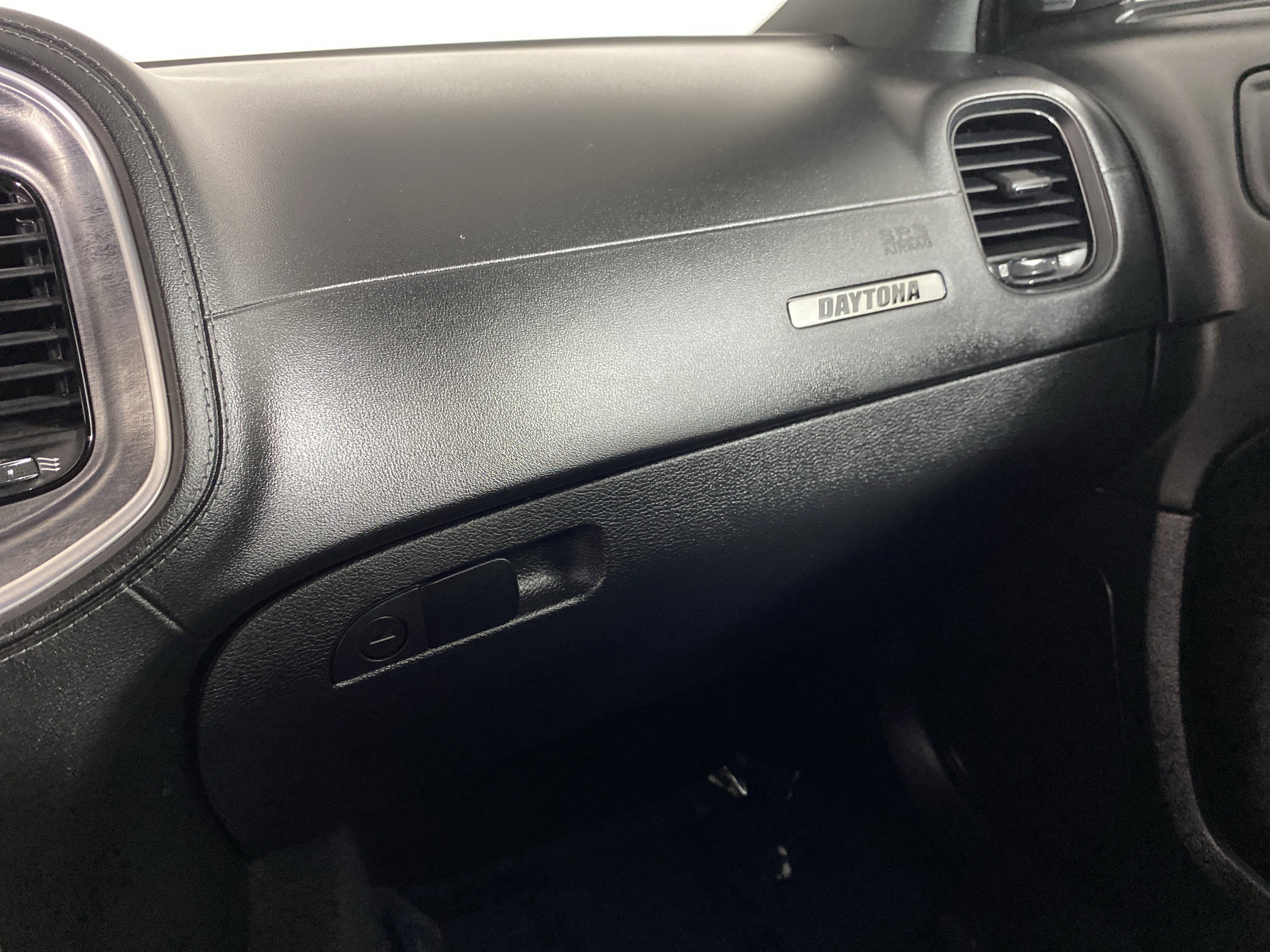 Used 2022 Dodge Charger R/T w/ Daytona Edition Group image 36