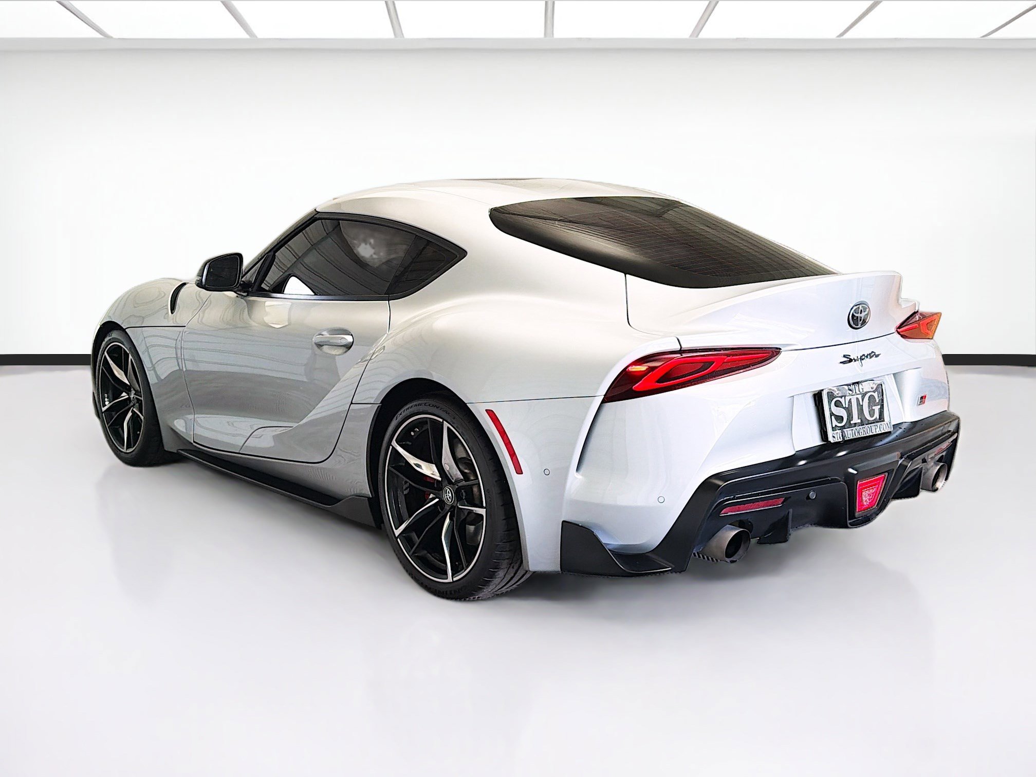 Used 2021 Toyota Supra Premium w/ Driver Assist Package image 6