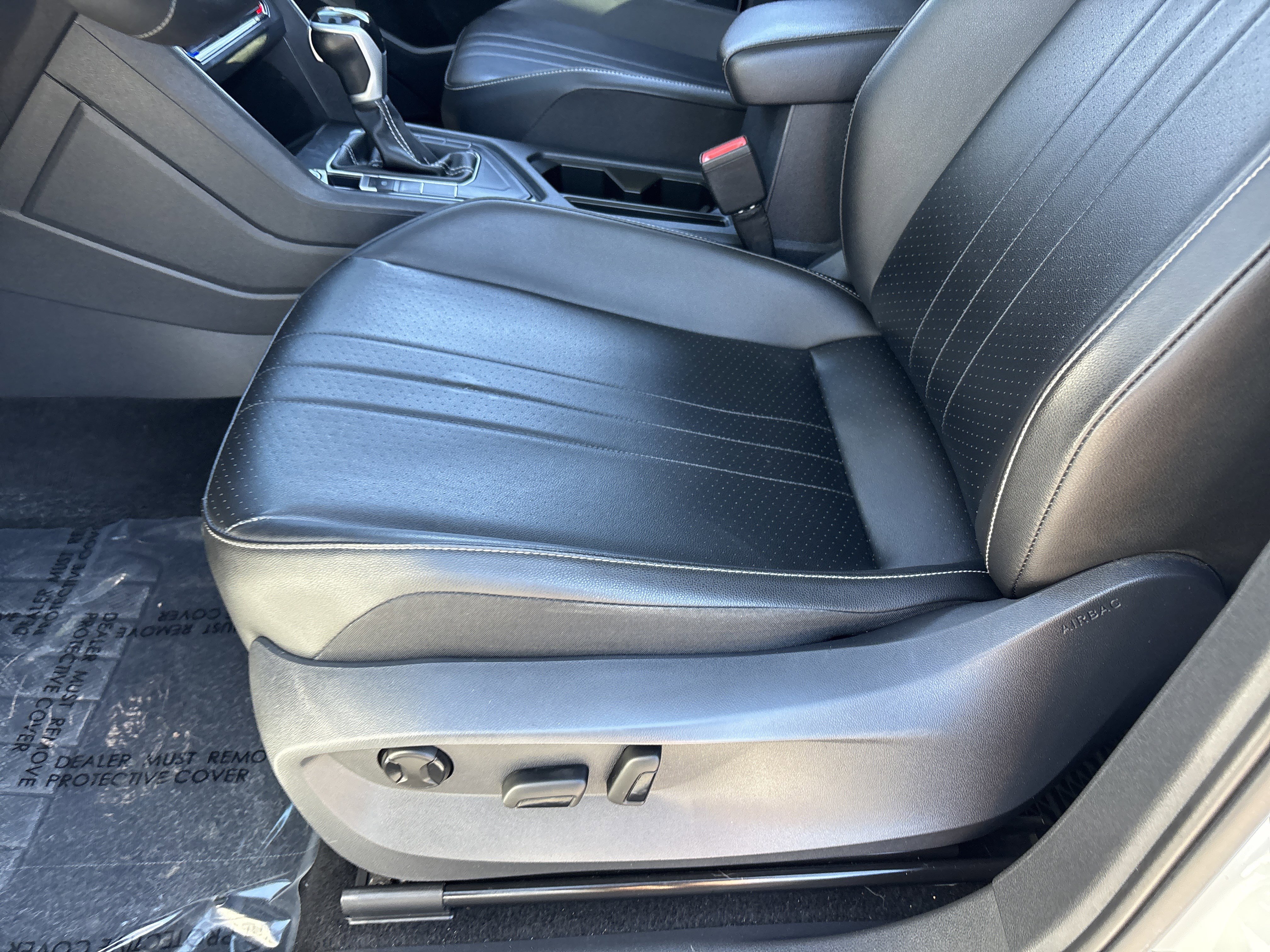 Used 2022 Volkswagen Tiguan SE w/ Panoramic Sunroof Package image 20