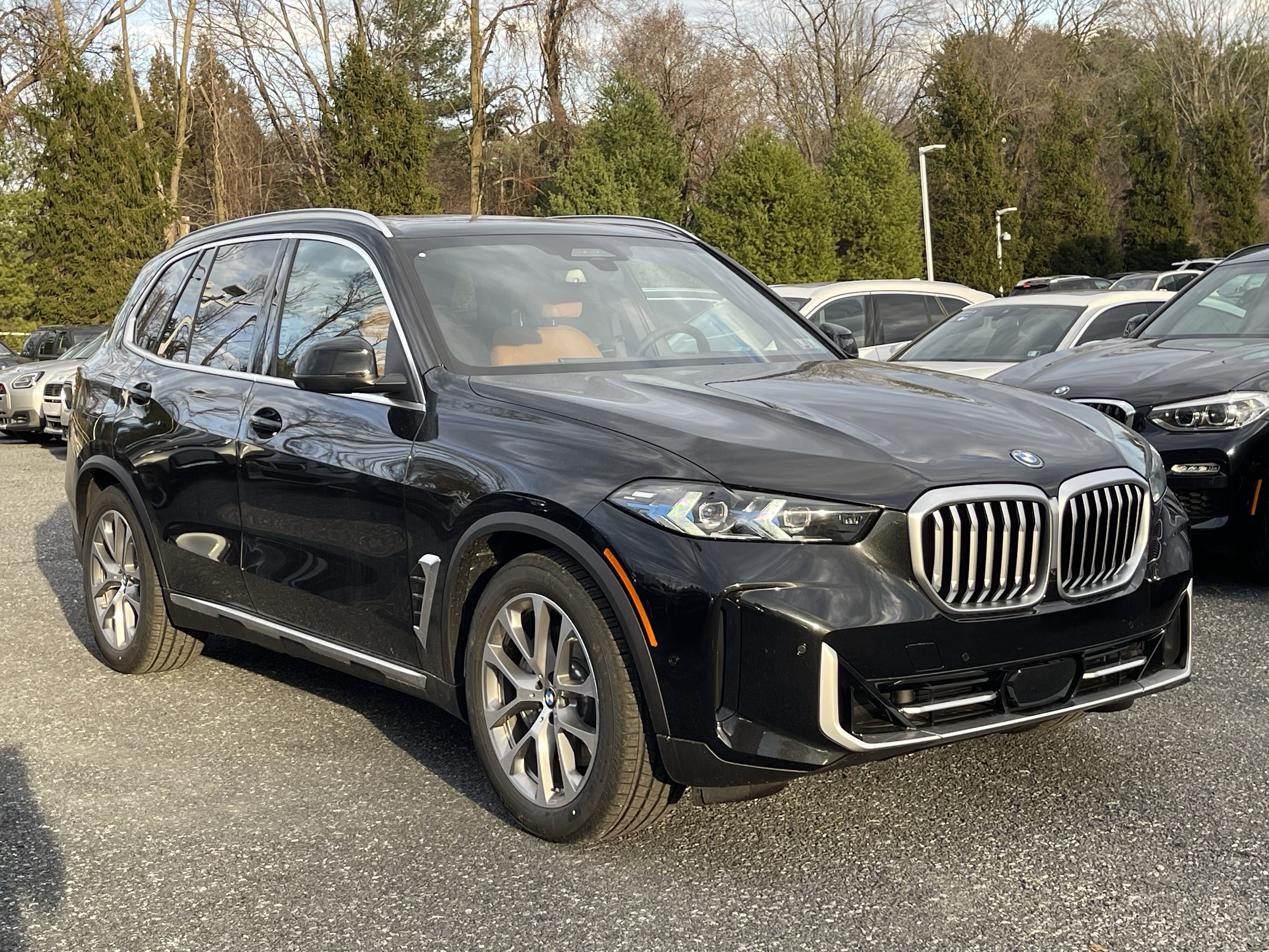New 2026 BMW X5 xDrive50e w/ Executive Package AWD/4WD image 3