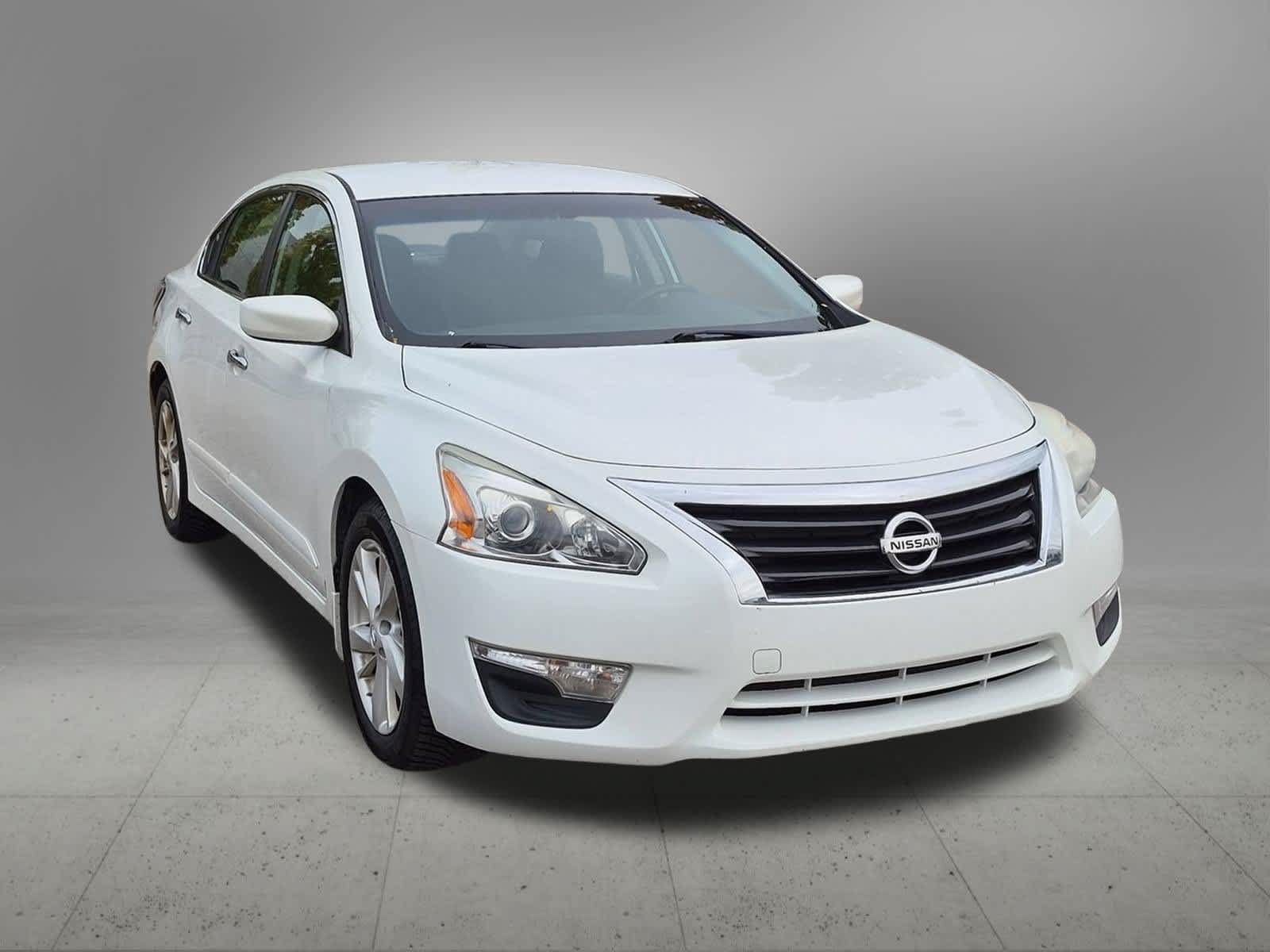 Used 2014 Nissan Altima 2.5 SV FWD image 8