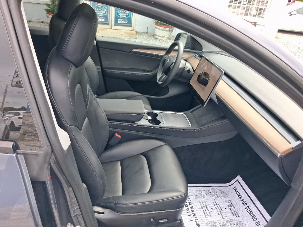 Used 2023 Tesla Model Y Long Range AWD/4WD image 8