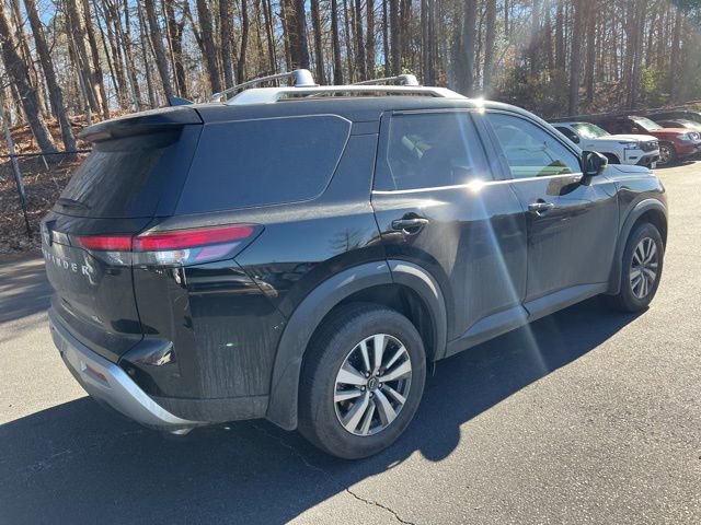 Used 2025 Nissan Pathfinder SL image 5