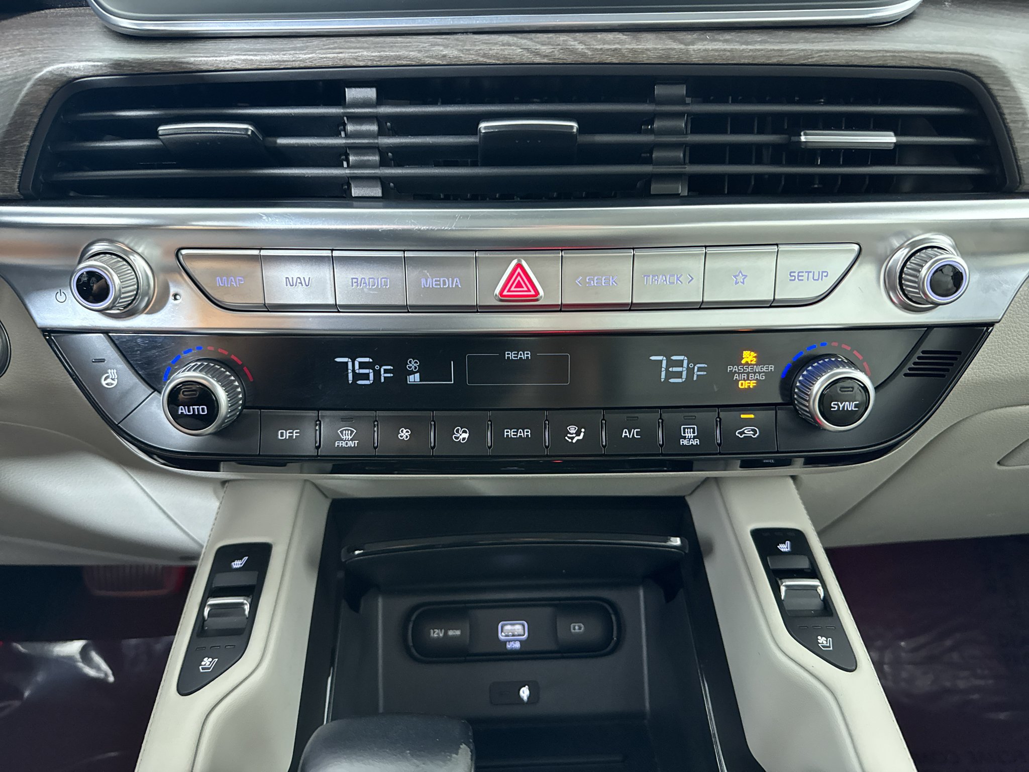 Used 2020 Kia Telluride EX w/ Towing Package AWD/4WD image 21