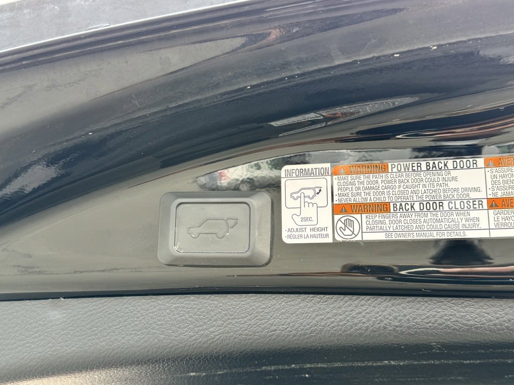 Used 2018 Toyota RAV4 XLE image 38