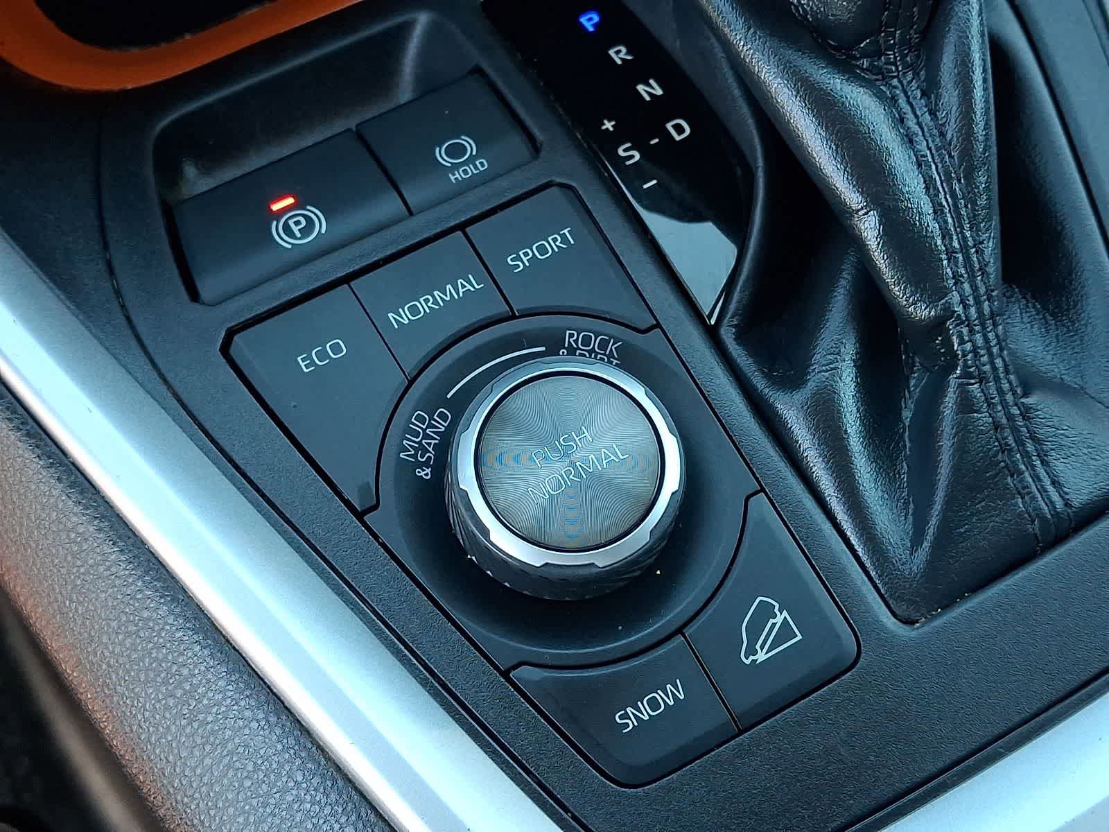 Certified 2019 Toyota RAV4 Adventure w/ Advanced Technology Package AWD/4WD image 28