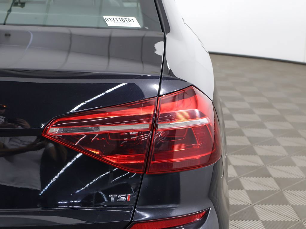 Used 2019 Volkswagen Passat 2.0T Wolfsburg FWD image 16