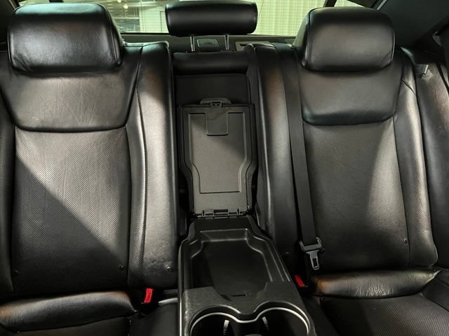 Used 2013 Chrysler 300 C RWD image 12