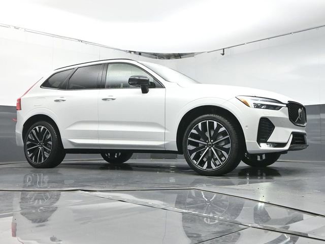 Used 2026 Volvo XC60 B5 Ultra w/ Protection Package Premier image 33