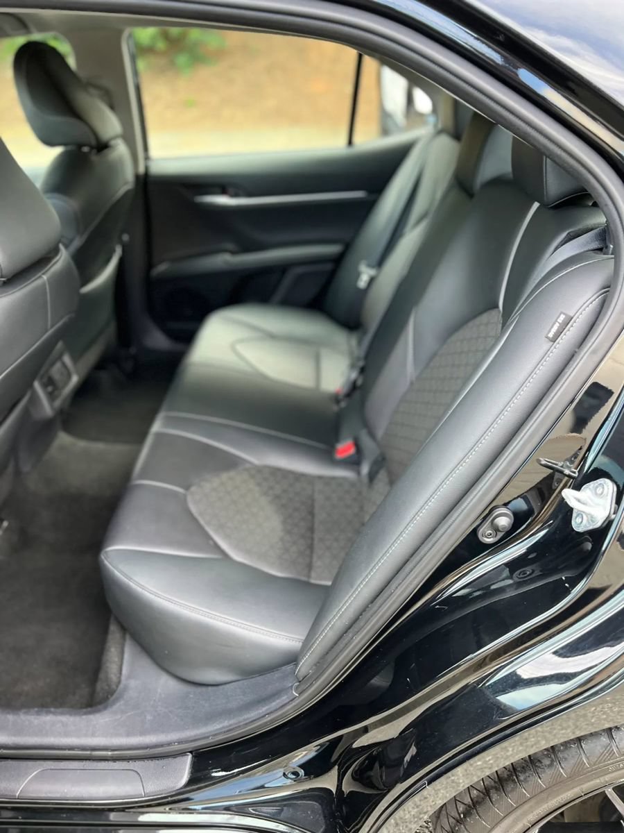 Used 2024 Toyota Camry XSE FWD image 11