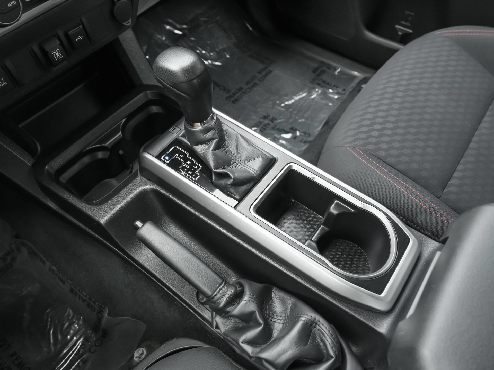 Used 2023 Toyota Tacoma SR5 AWD/4WD image 11