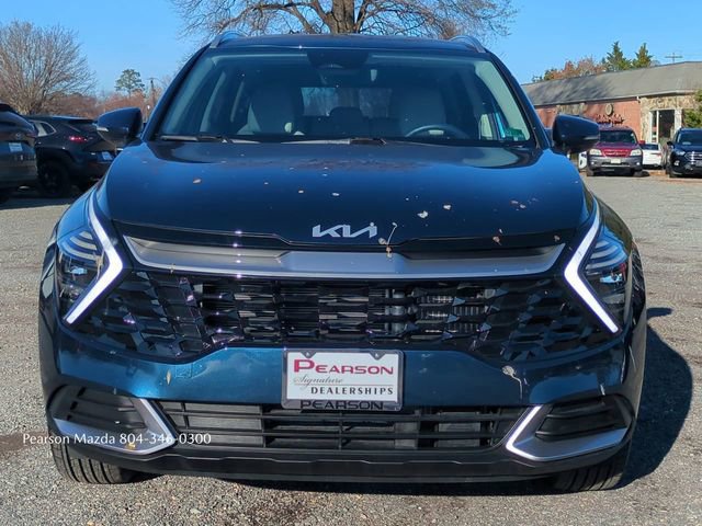 Used 2025 Kia Sportage EX image 10