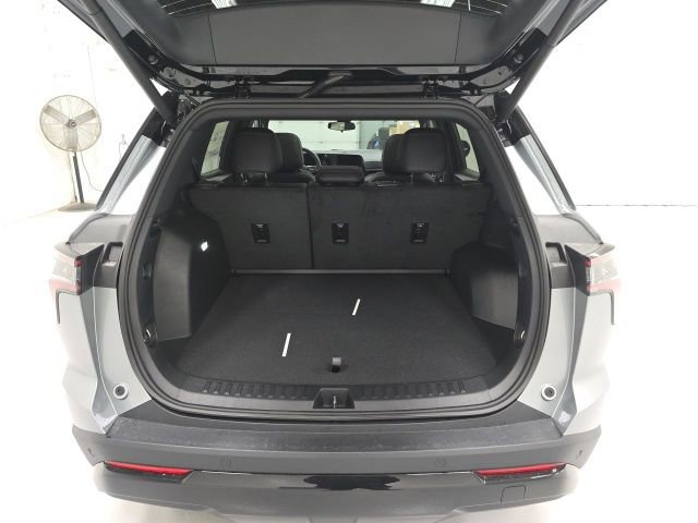 New 2026 Chevrolet Equinox RS w/ Convenience Package III image 24