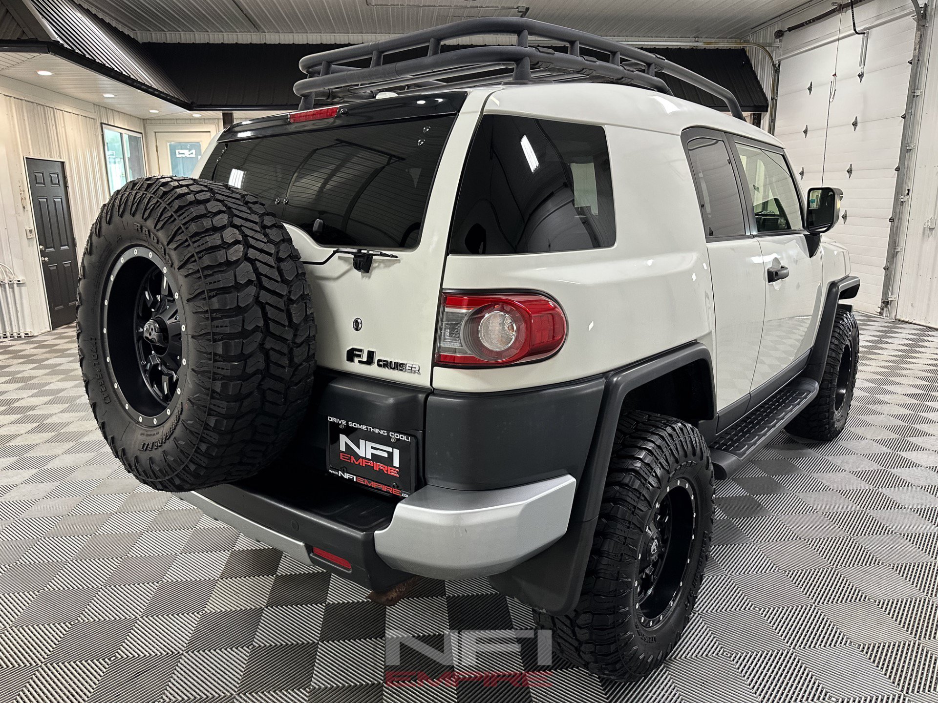 Used 2013 Toyota FJ Cruiser 4WD w/ Upgrade Pkg image 8