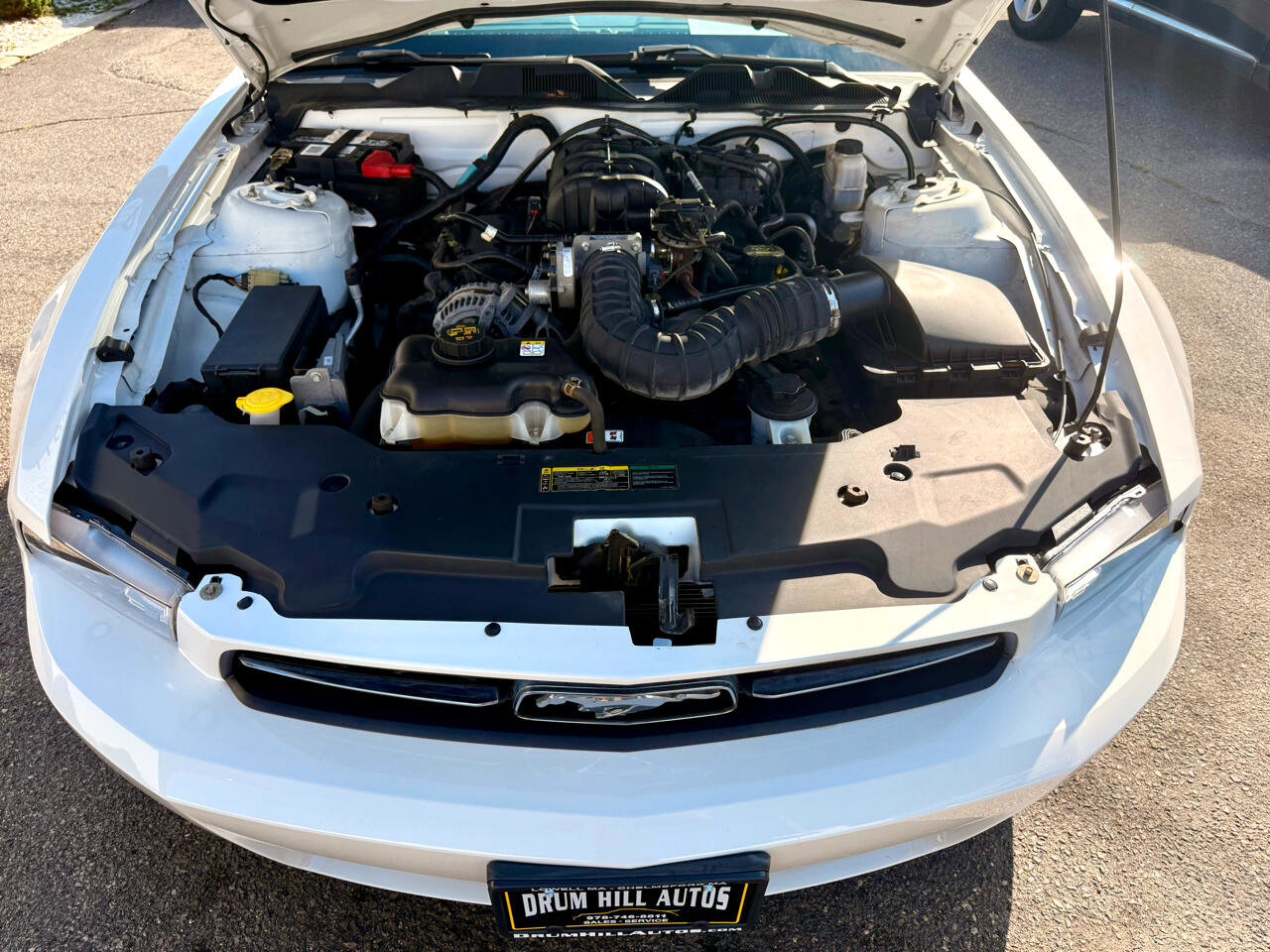 Used 2010 Ford Mustang Convertible image 40