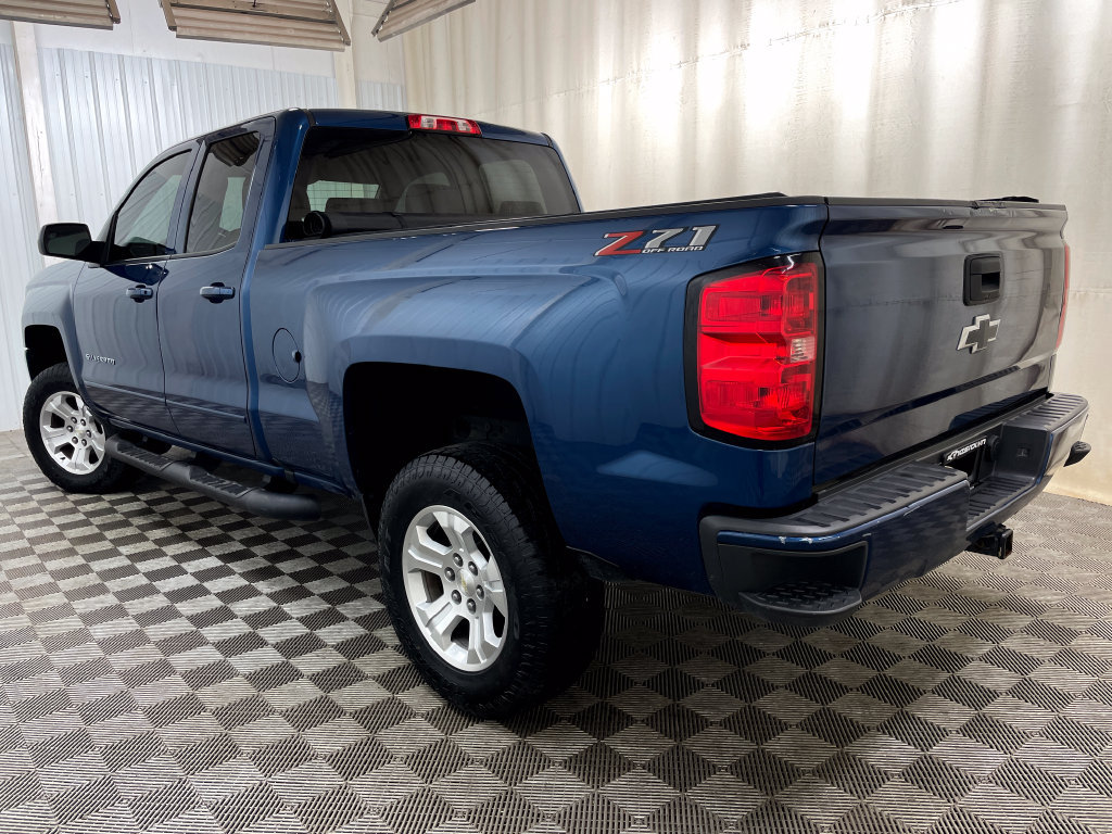 Used 2019 Chevrolet Silverado 1500 LT w/ All Star Edition AWD/4WD image 16