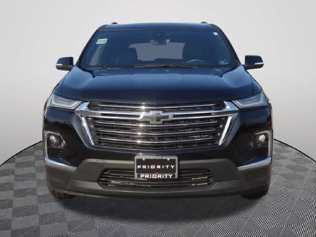 Used 2023 Chevrolet Traverse LT w/ LT Premium Package AWD/4WD image 5