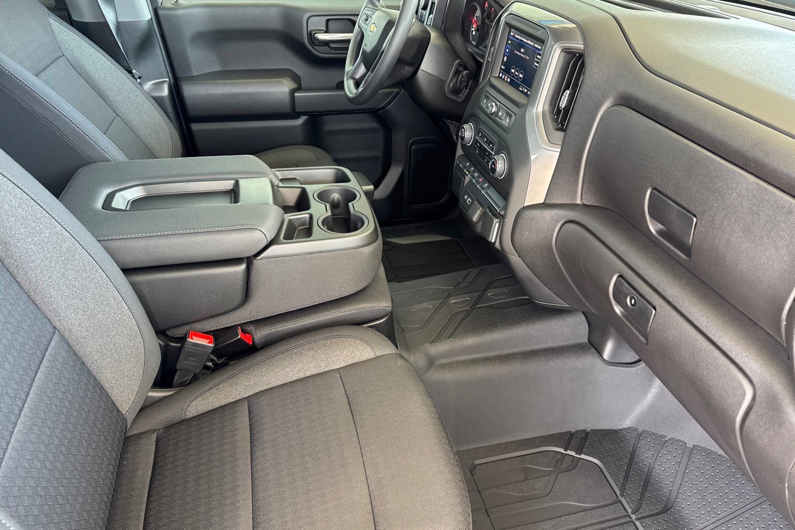 New 2025 Chevrolet Silverado 1500 Custom w/ Turbomax Blackout Package image 15