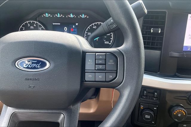 Used 2025 Ford F250 XLT AWD/4WD image 18