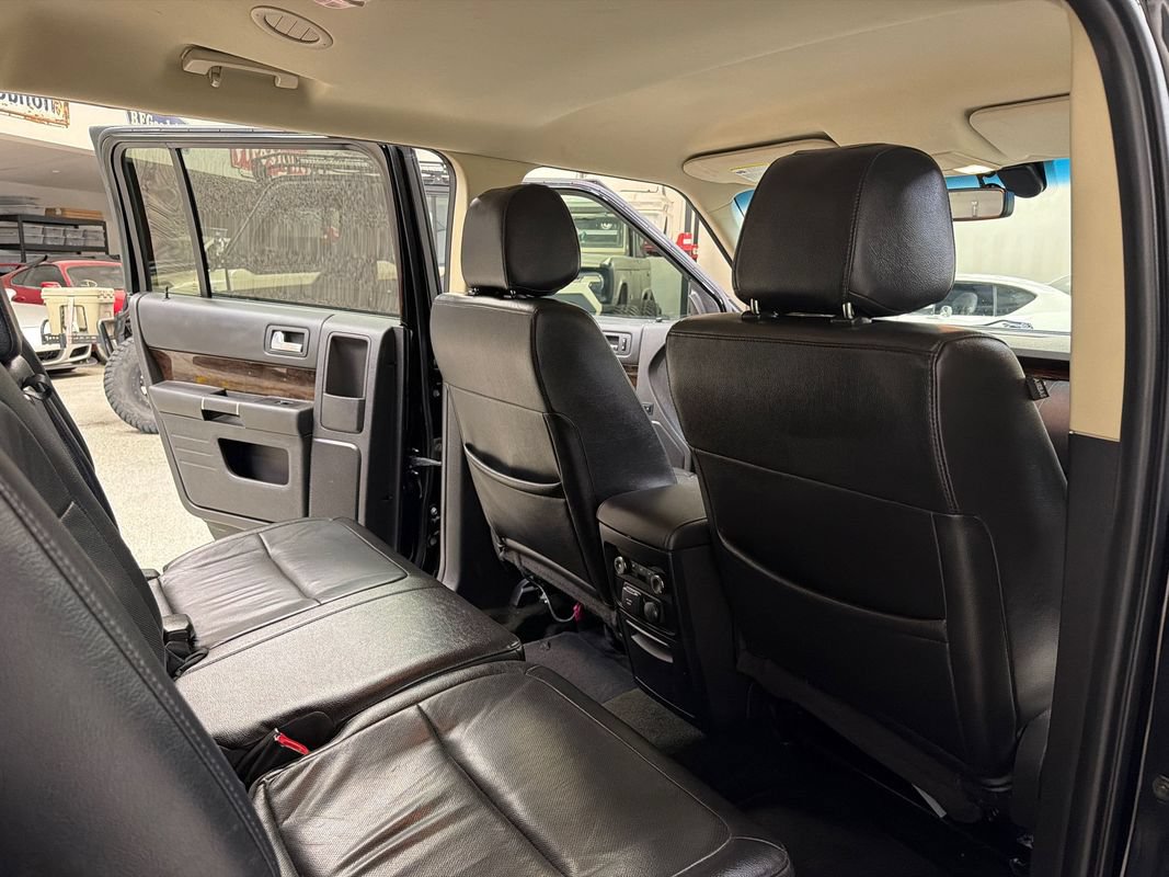 Used 2016 Ford Flex Limited FWD image 43