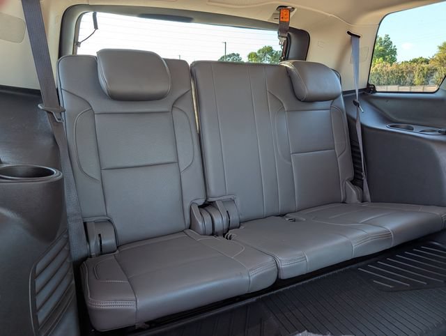 Used 2020 GMC Yukon Denali w/ Denali Ultimate Package AWD/4WD image 29