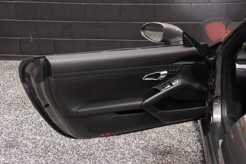 Used 2017 Porsche 718 Boxster RWD image 30