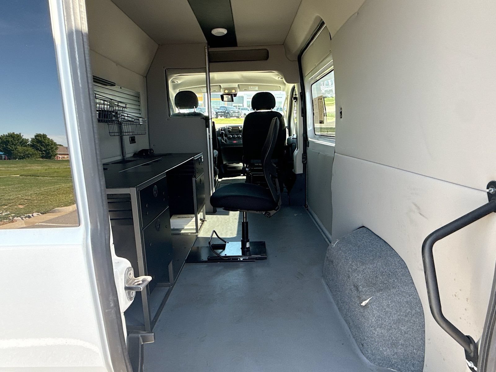Used 2021 RAM ProMaster 1500 FWD image 24