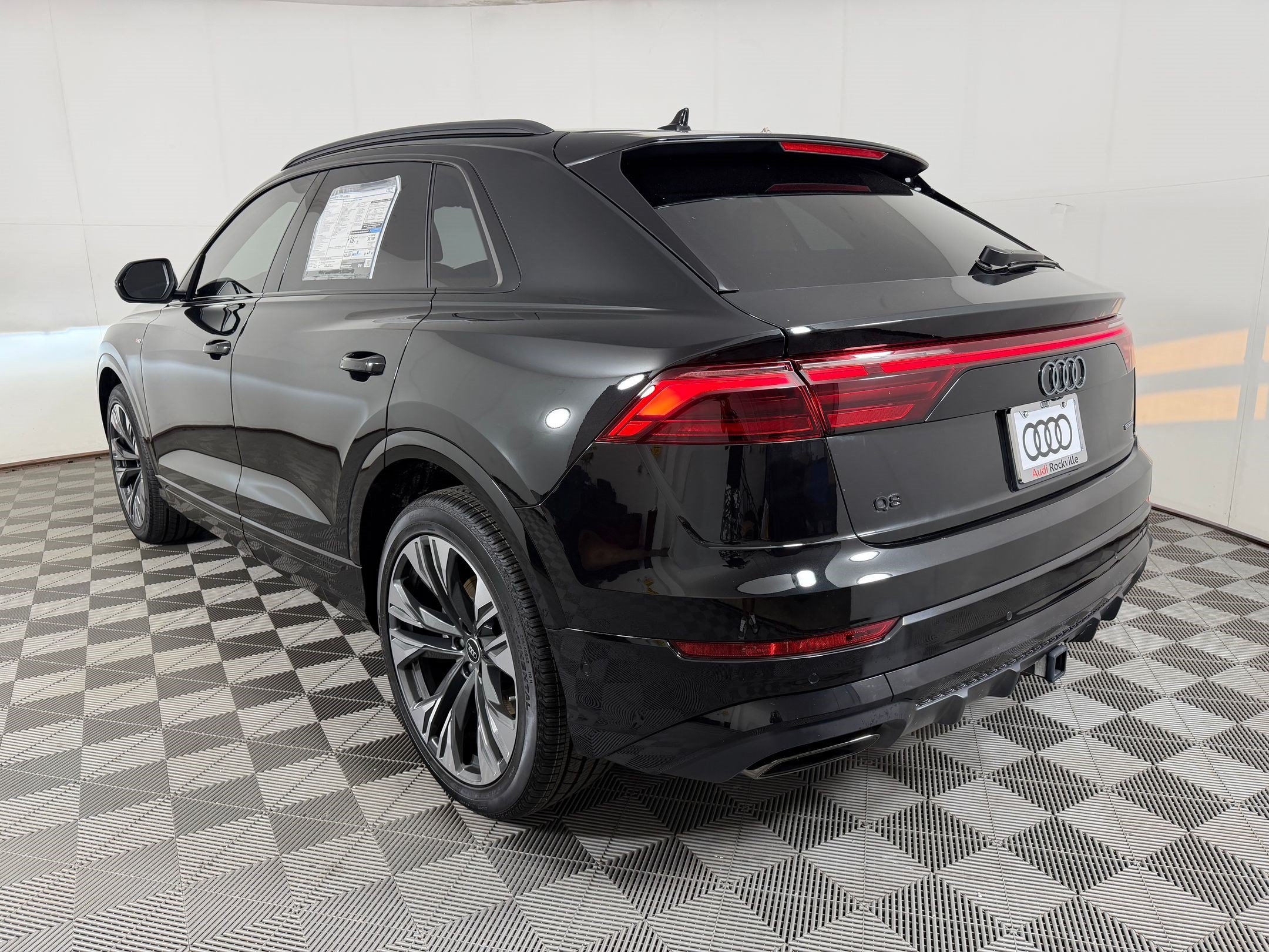 New 2026 Audi Q8 Premium Plus AWD/4WD image 3