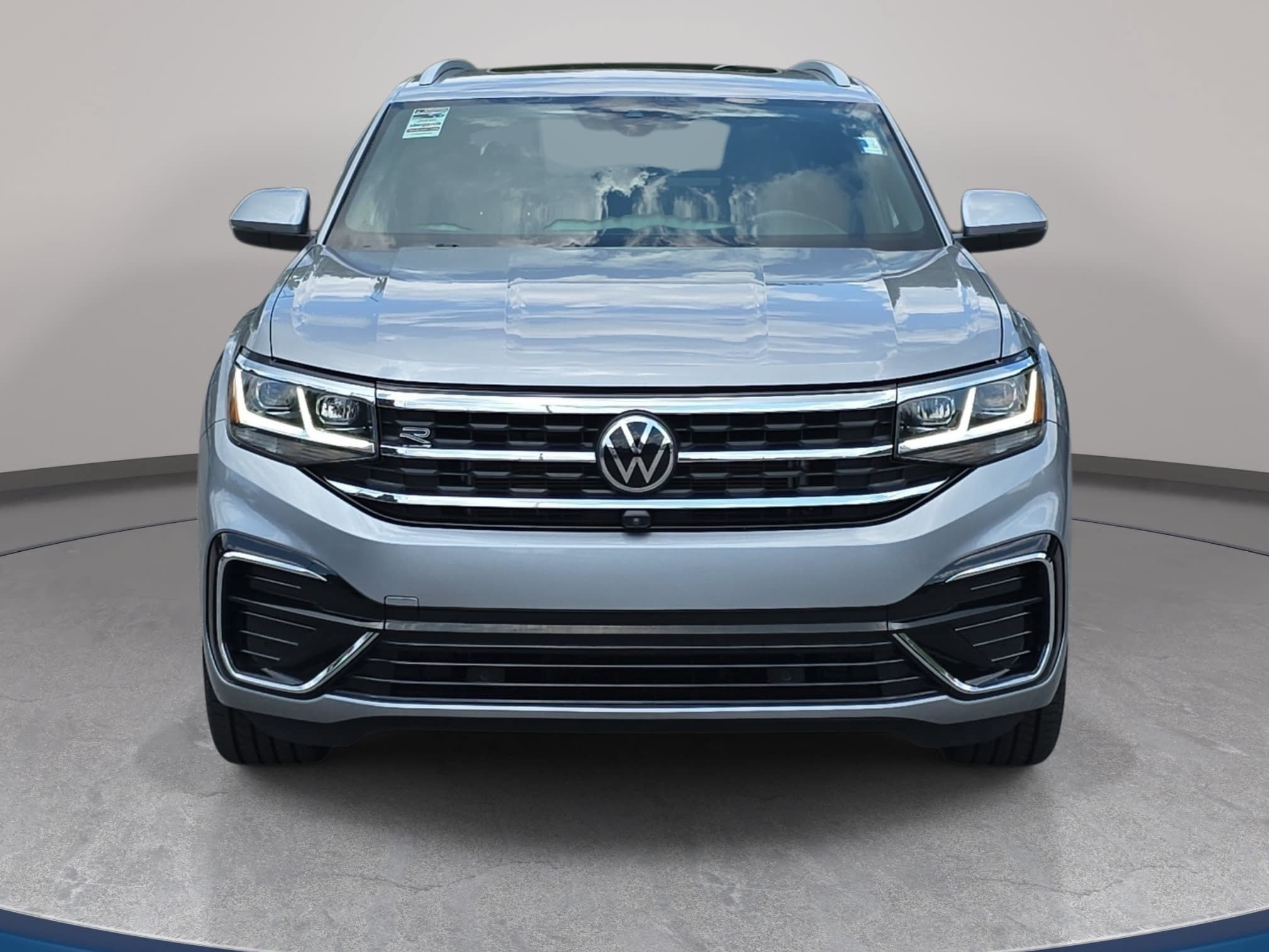 Used 2021 Volkswagen Atlas Cross Sport SEL Premium R-Line AWD/4WD image 2