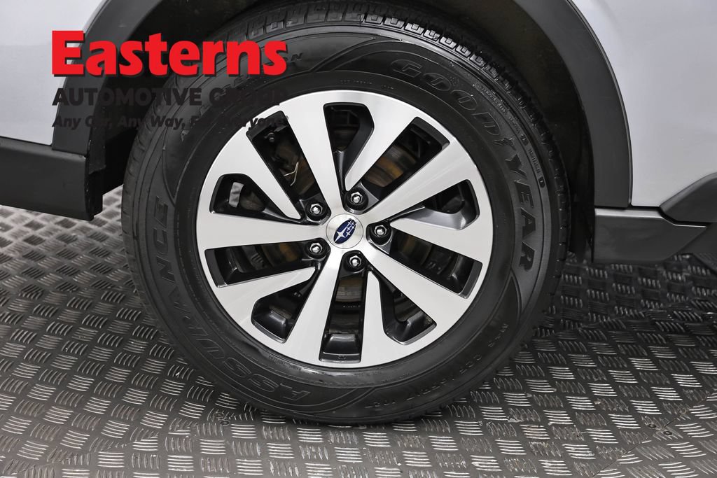 Used 2022 Subaru Outback Premium AWD/4WD image 29