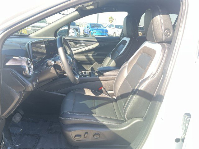 Used 2024 Chevrolet Blazer EV LT AWD/4WD image 19