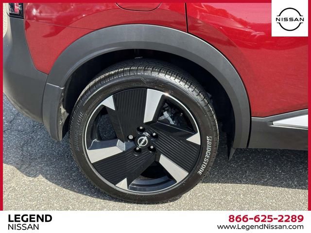 Used 2025 Nissan Kicks SR AWD/4WD image 10