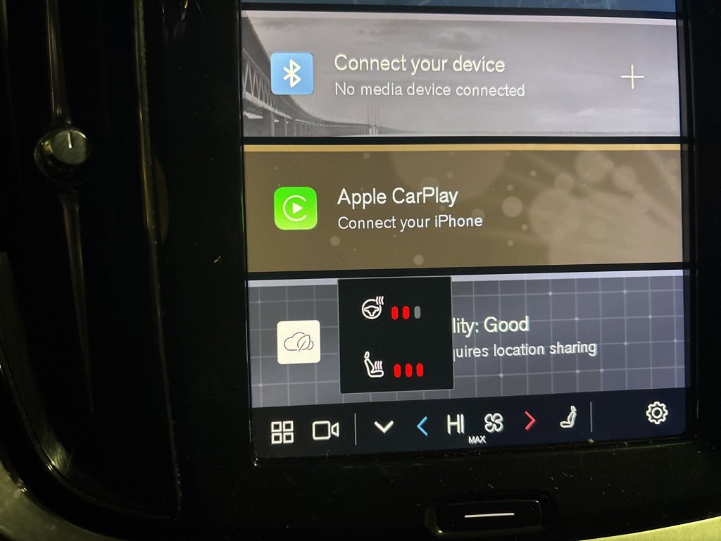 Certified 2025 Volvo V60 B5 Cross Country Plus image 9