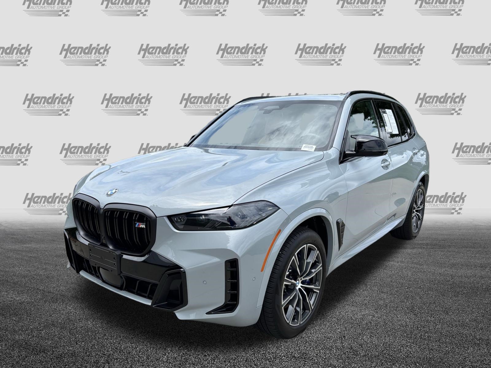 Certified 2025 BMW X5 M60i AWD/4WD image 7
