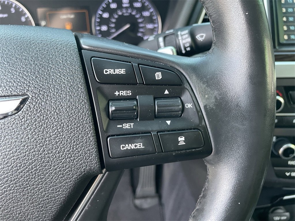 Used 2017 Genesis G80 3.8 image 27