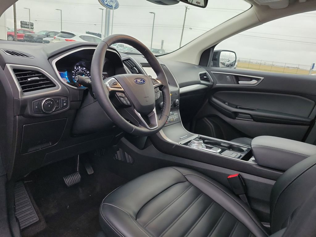 Certified 2020 Ford Edge SEL w/ Convenience Package image 20