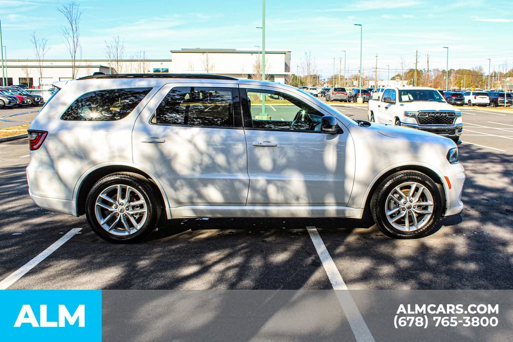Used 2024 Dodge Durango GT image 9