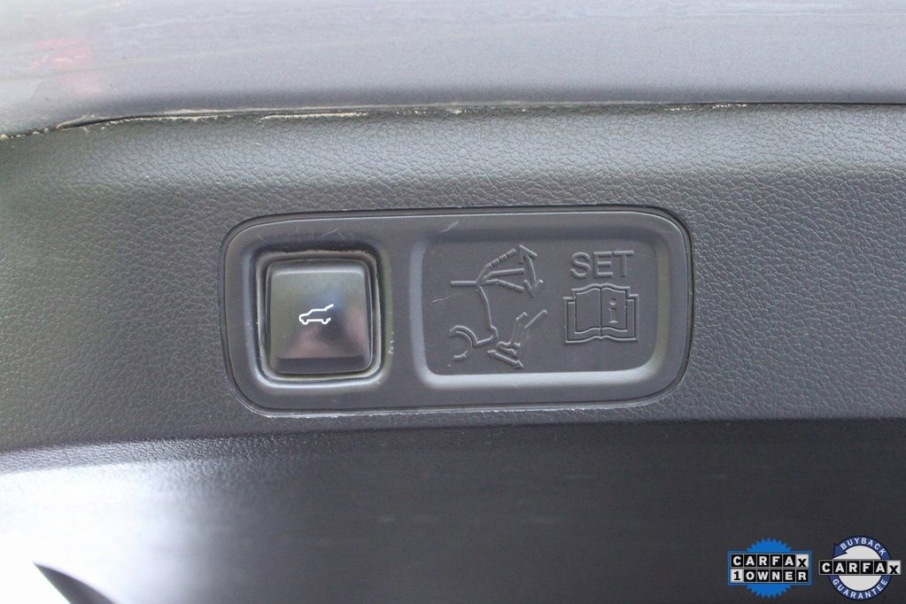 Used 2021 Ford Expedition XLT image 13