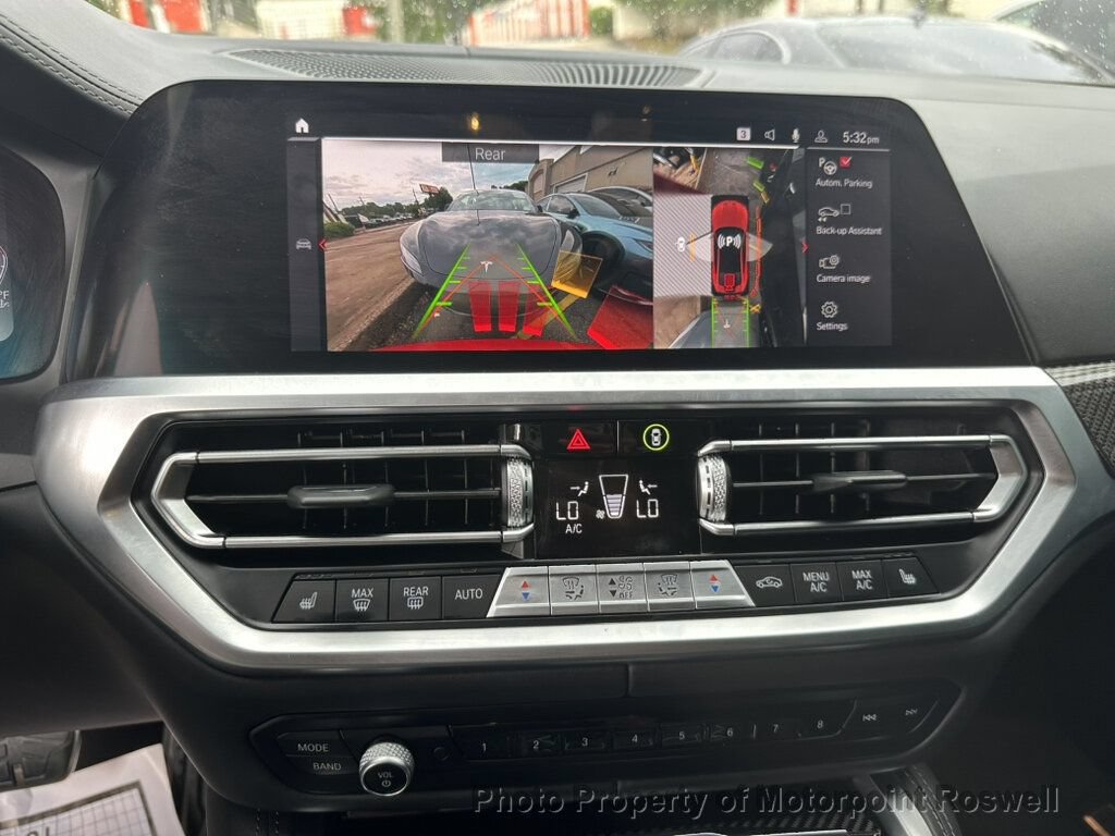Used 2021 BMW M4 Competition w/ Executive Package RWD image 16