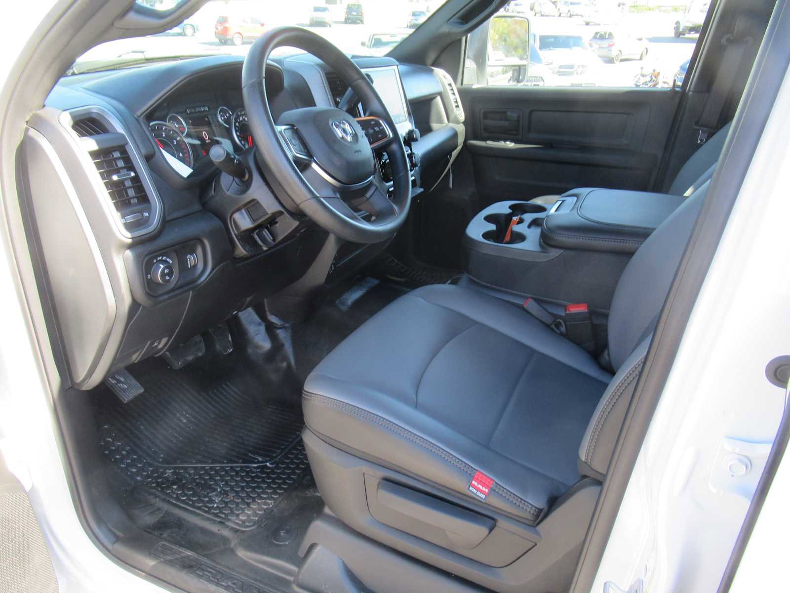 New 2026 RAM 3500 Tradesman w/ Chrome Appearance Group A image 25