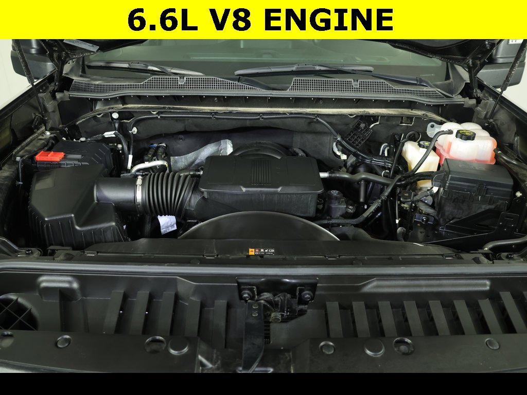 Used 2025 Chevrolet Silverado 2500 Custom w/ Custom Value Package image 8