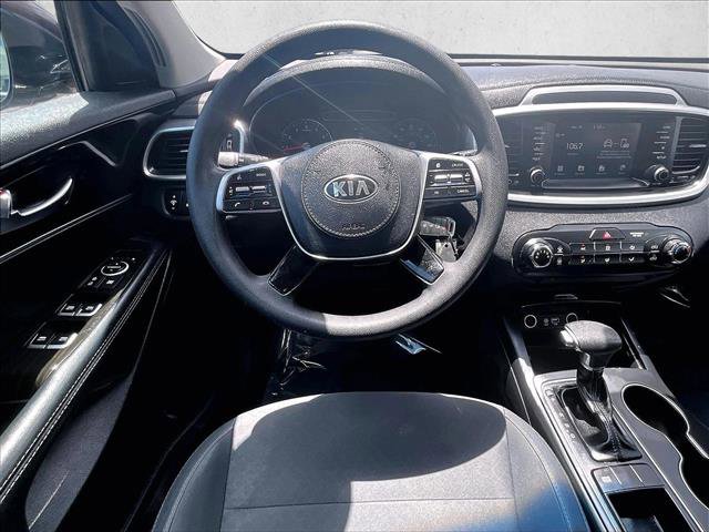 Used 2019 Kia Sorento LX image 7