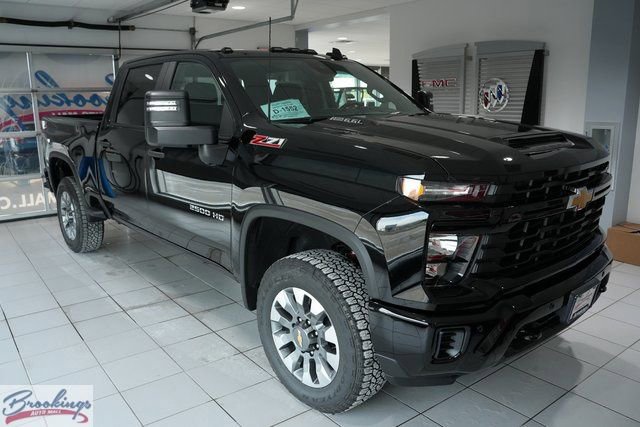 New 2026 Chevrolet Silverado 2500 Custom w/ Custom Value Package