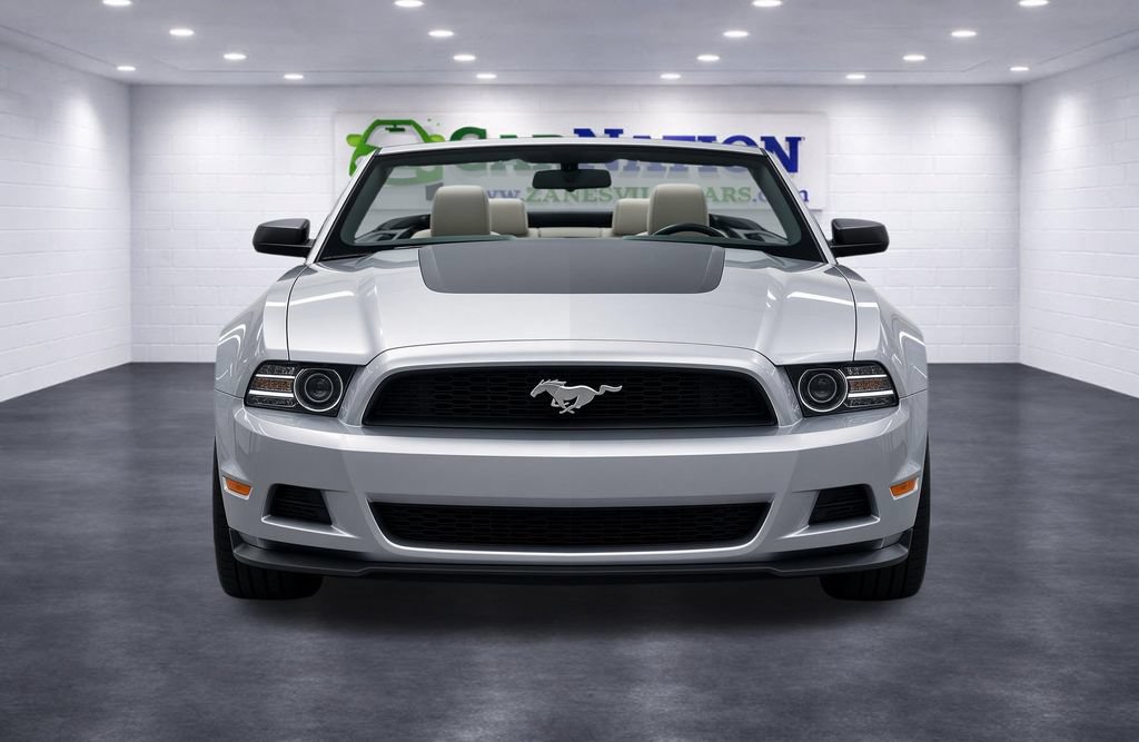 Used 2011 Ford Mustang Premium w/ 201A Rapid Spec Order Code RWD image 4