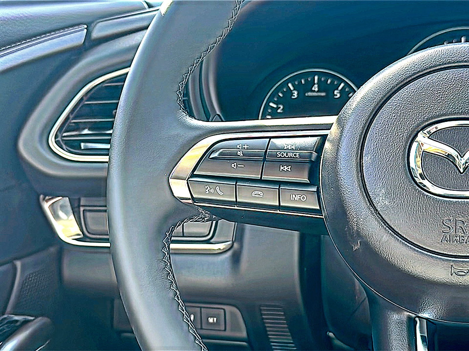 New 2025 MAZDA CX-30 AWD 2.5 S w/ Preferred Package image 18