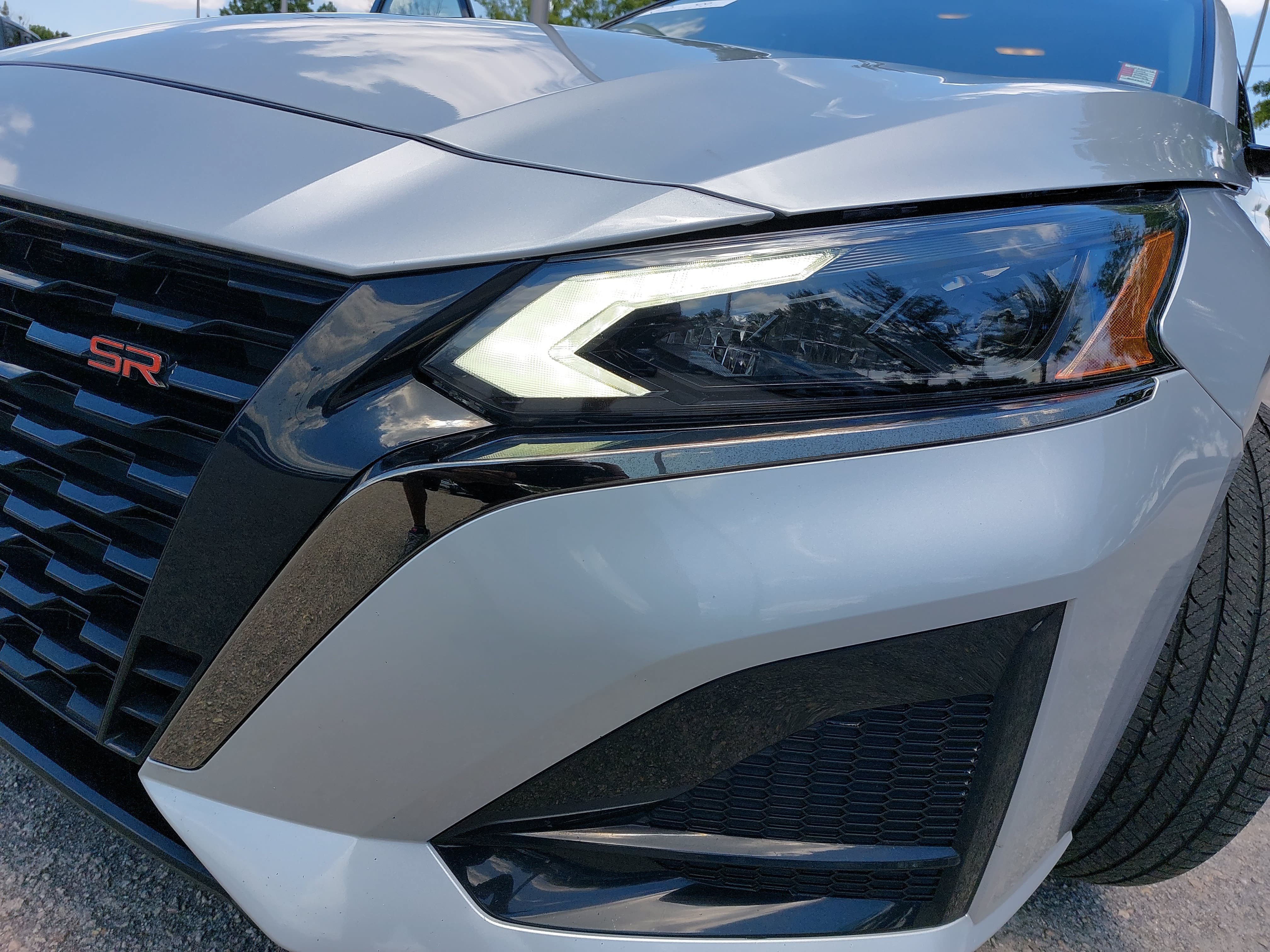 Used 2024 Nissan Altima 2.5 SR FWD image 33