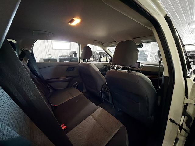 Used 2021 Nissan Rogue S AWD/4WD image 11