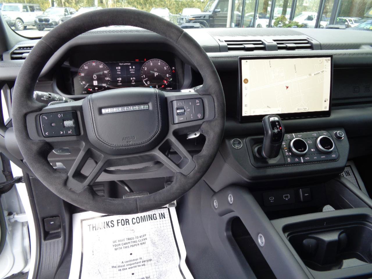 Used 2023 Land Rover Defender 110 V8 image 11