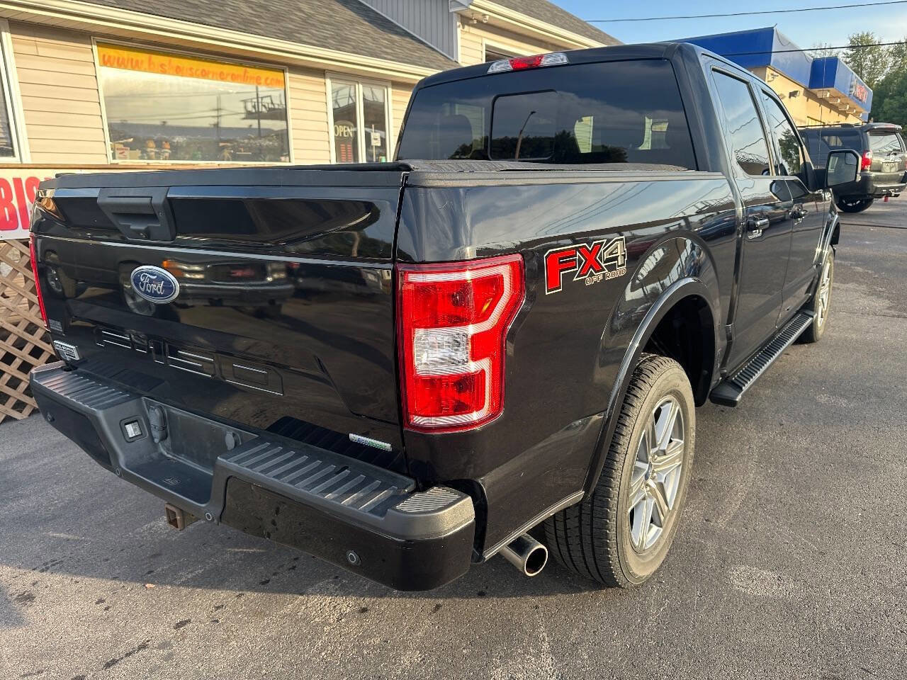 Used 2019 Ford F150 XLT w/ Equipment Group 302A Luxury image 12